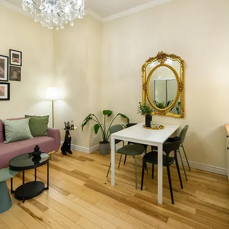 Discover - 8 Rakowicka St - Stylish Balcony With Netflix Lägenhet