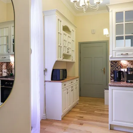 Lägenhet Discover - 8 Rakowicka St - Stylish Balcony With Netflix *