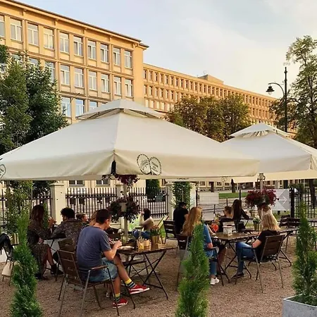 Lägenhet Discover - 8 Rakowicka St - Stylish Balcony With Netflix